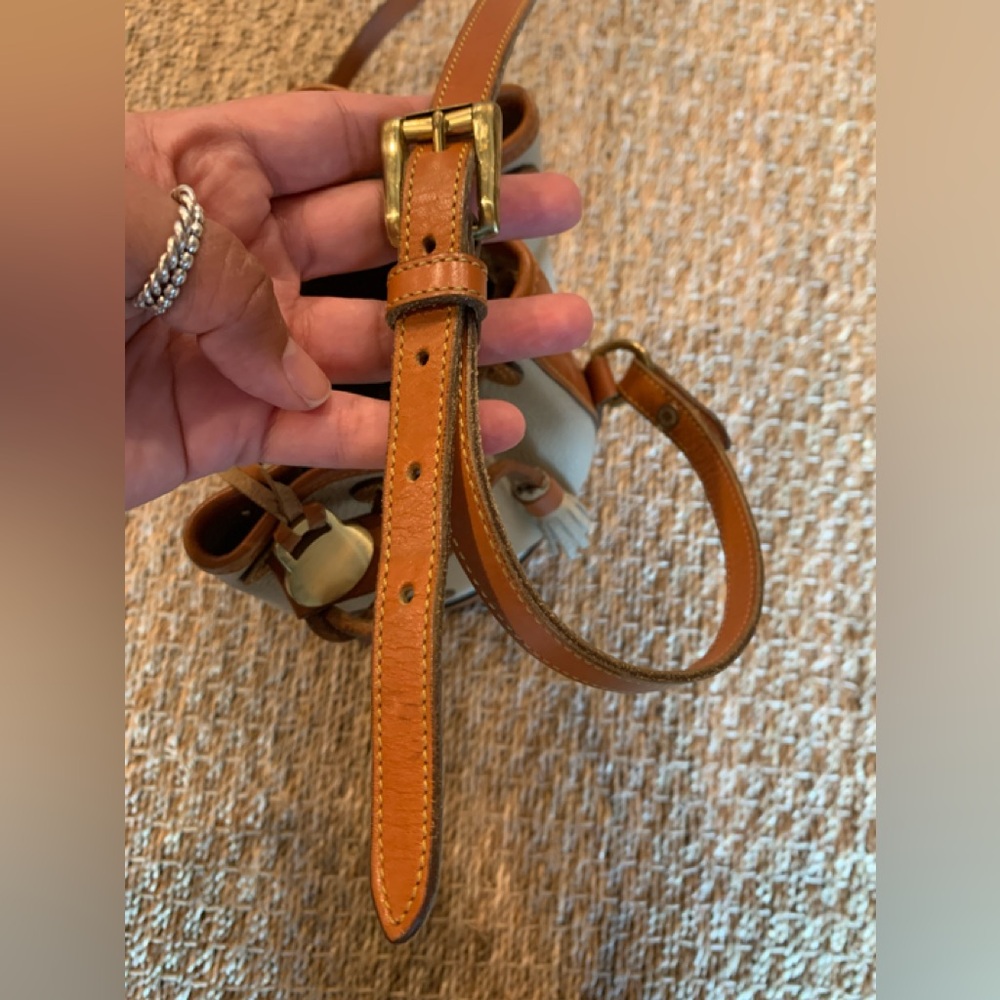 Vintage Dooney & Bourke Bucket Bag - Picture 8 of 16